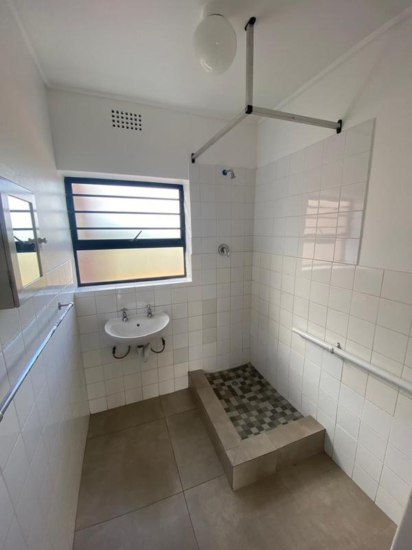 To Let 2 Bedroom Property for Rent in Thornton Western Cape